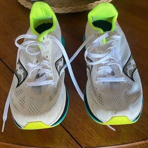 Saucony Pro Endorphine Speed